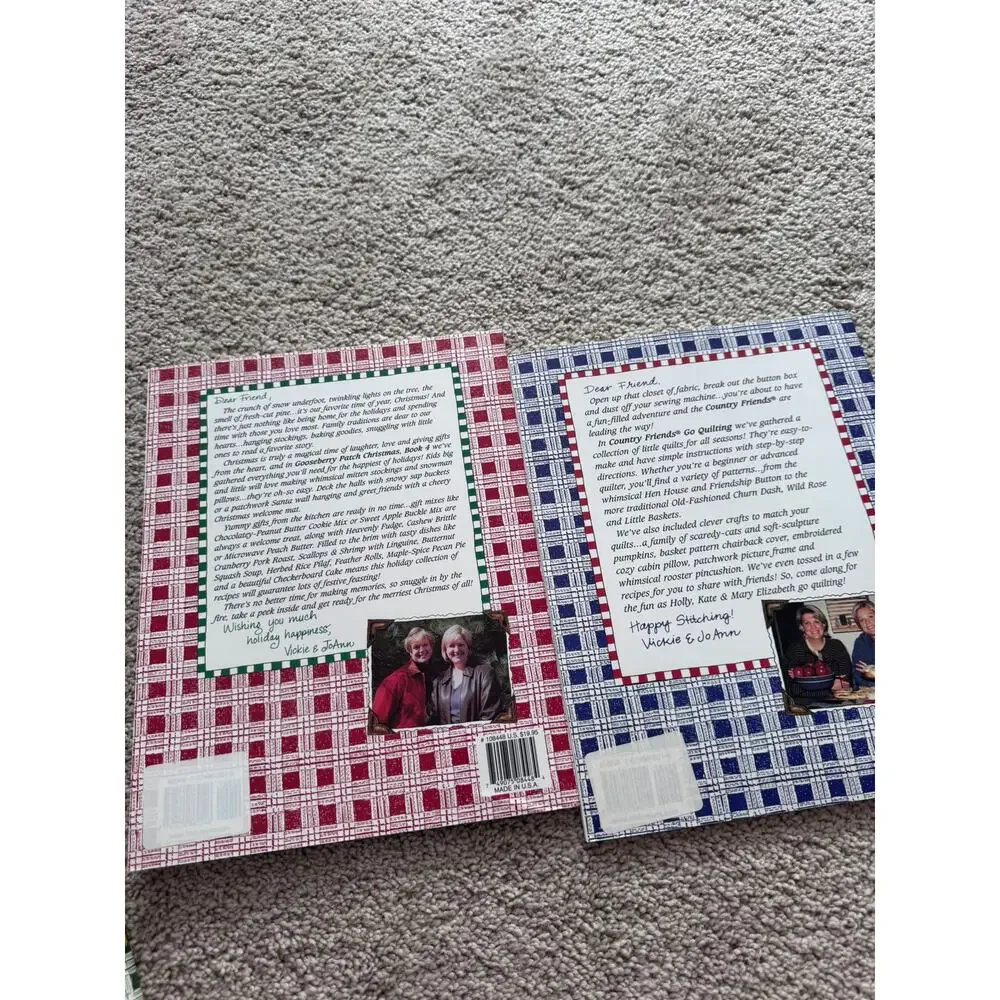 LOT of 3 Gooseberry Patch Christmas Books 3 & 4 & Country Friends Go Quilting